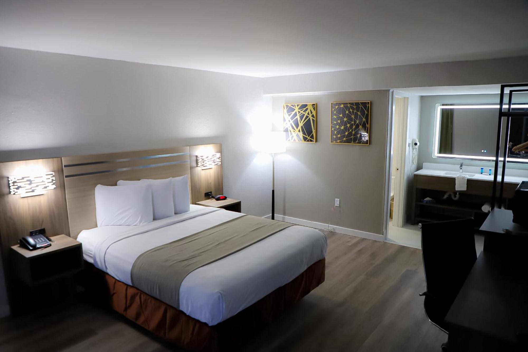 Airport Inn Nederland Bagian luar foto