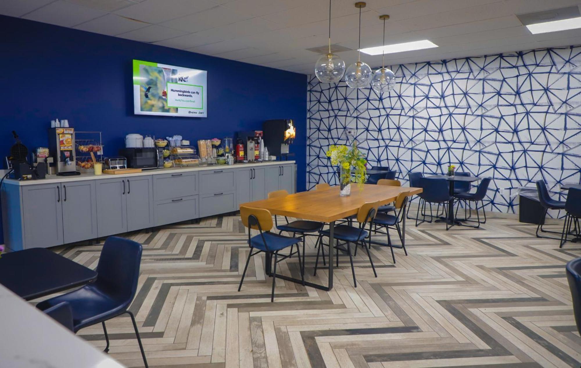 Airport Inn Nederland Bagian luar foto