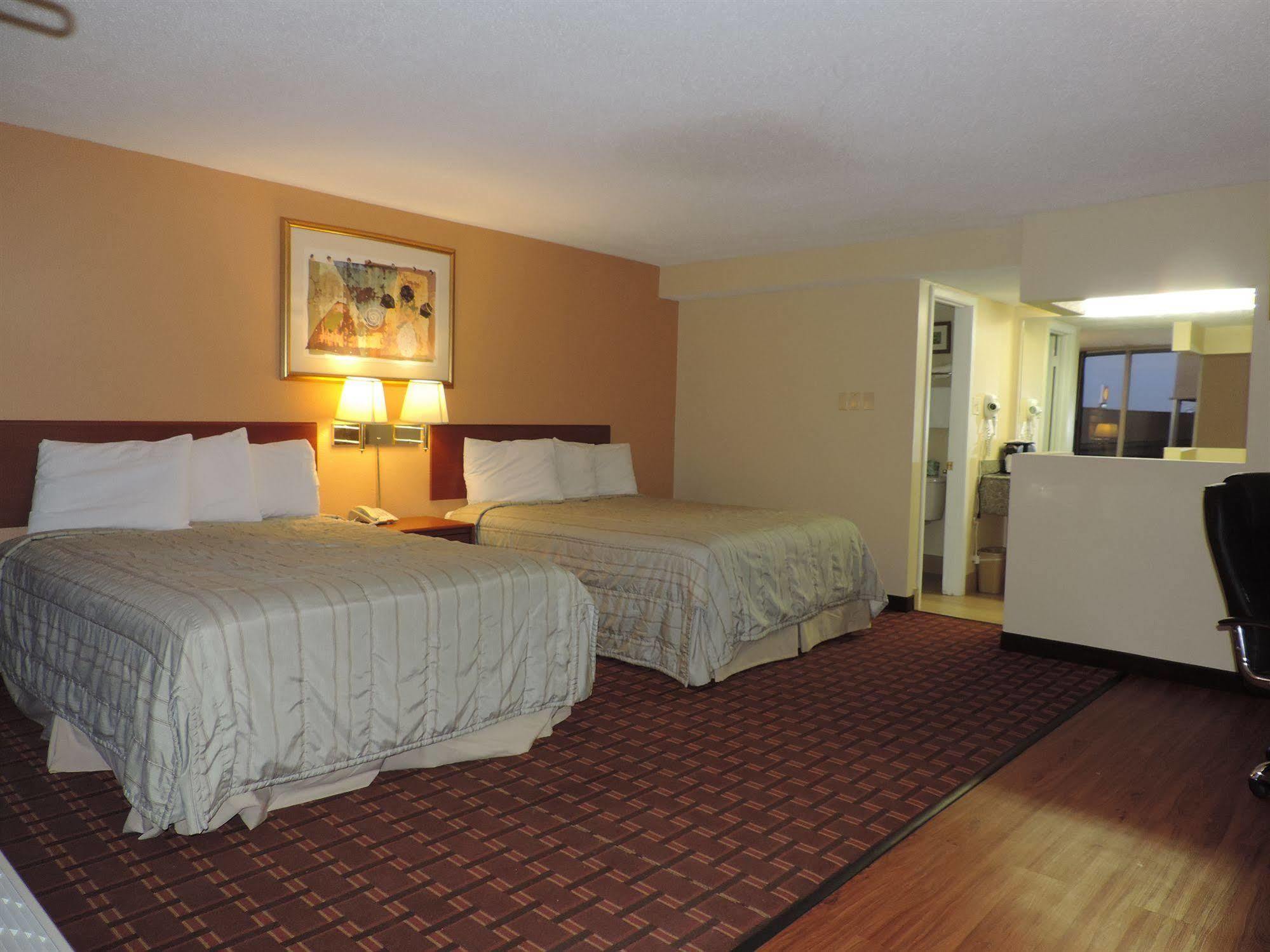 Airport Inn Nederland Bagian luar foto