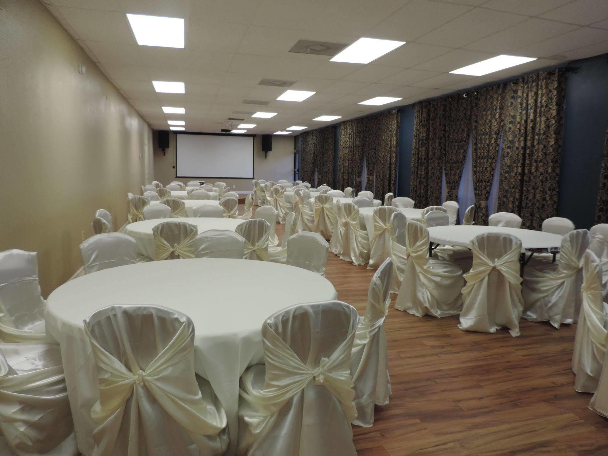 Airport Inn Nederland Bagian luar foto
