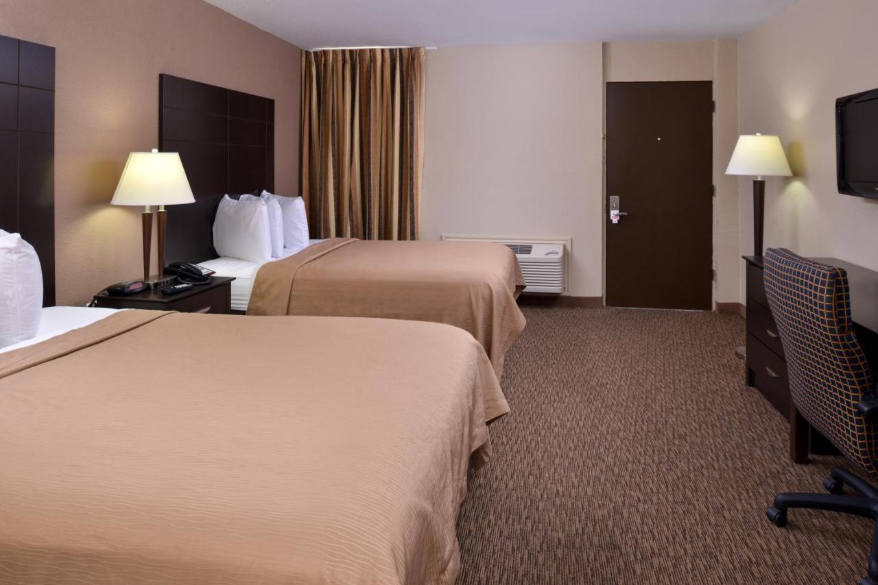 Airport Inn Nederland Bagian luar foto
