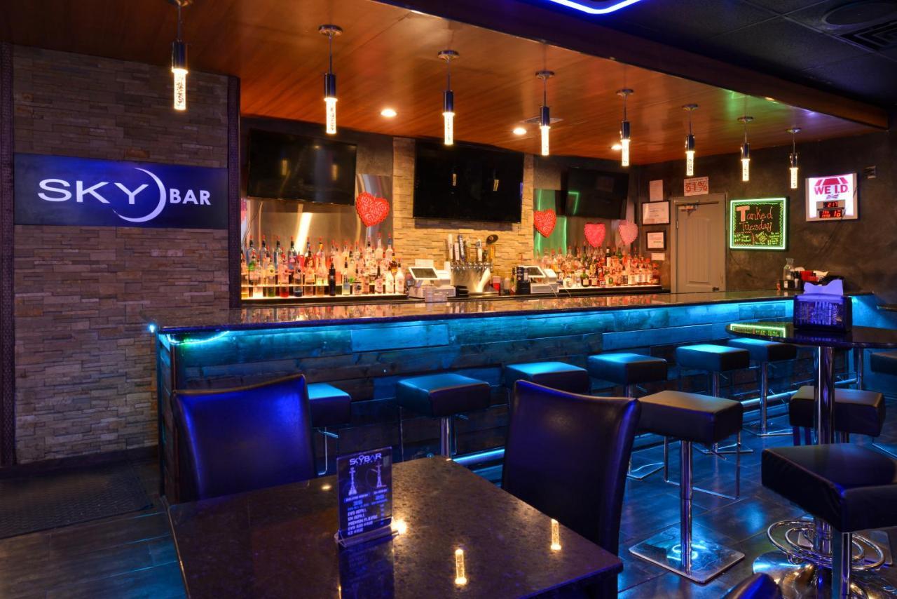 Airport Inn Nederland Bagian luar foto